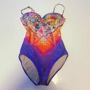 Gottex Sakura D-Cup One Piece Swimsuit size 8